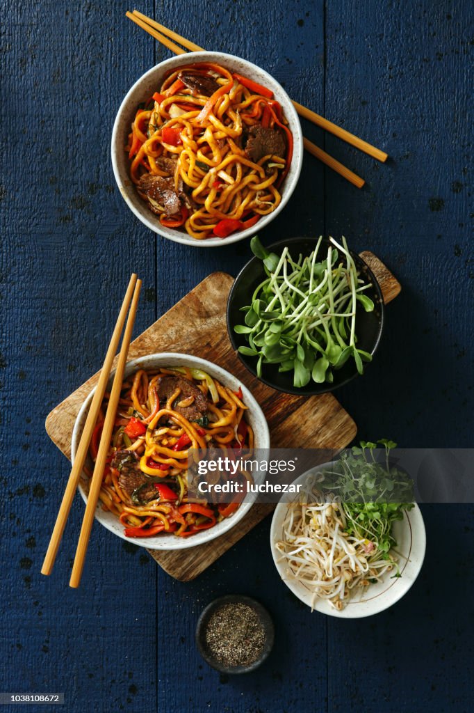 Bowls with chow mein