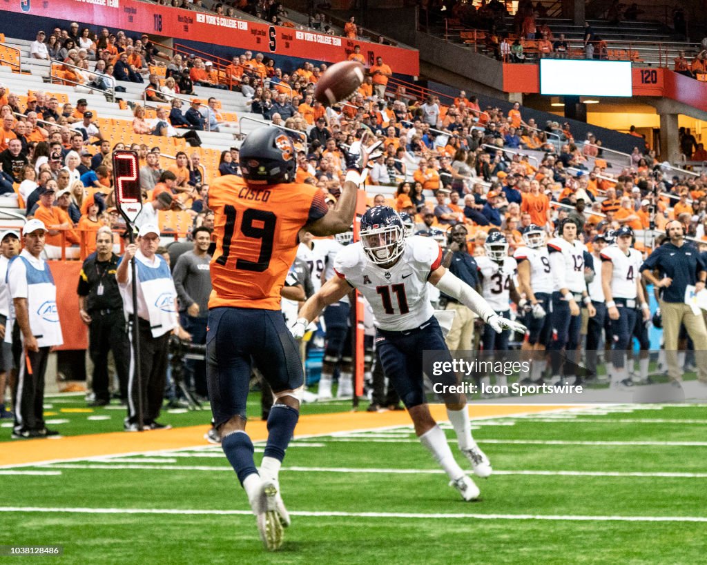 COLLEGE FOOTBALL: SEP 22 UConn at Syracuse