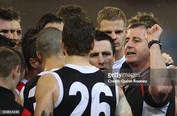 Ross Lyon the coach of the Saints talks to his players during the AFL Second Qualifying Final match between the Geelong Cats and the St Kilda Saints...