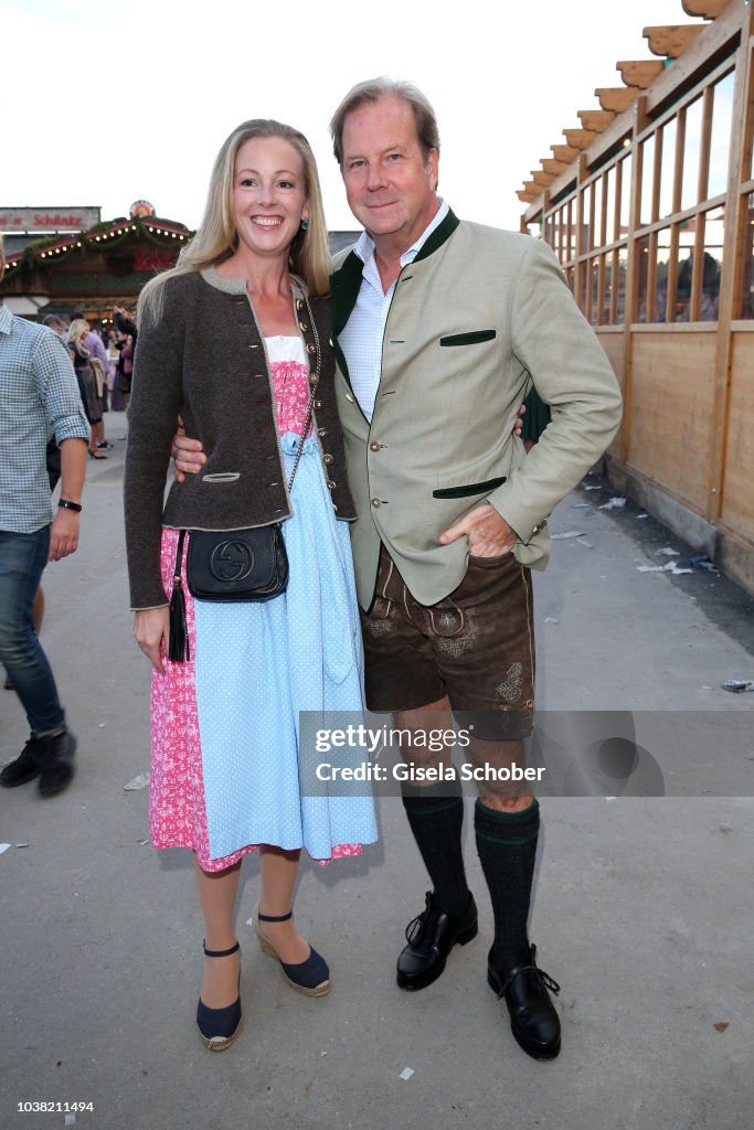 Andreas von Maltzan and his wife Anna von Maltzan, in Bayern, during