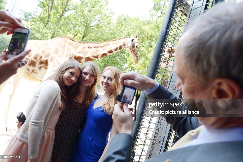 American Ambassador visits Berlin Zoo