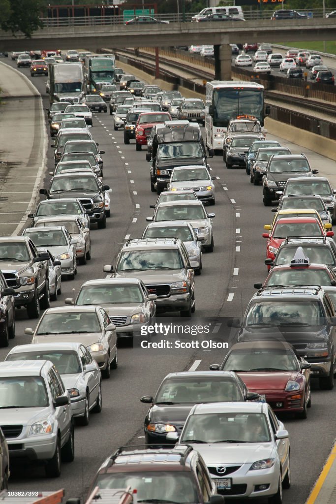 Holiday Weekend Travel Expected To Higher Than Last Year