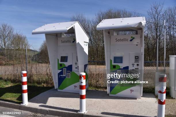 Automat von Satellic an dem man die LKW Maut für Belgien bezahlen kann - Das Mautsystem gilt ab dem 1. April 2016 für alle Fahrzeuge für den...