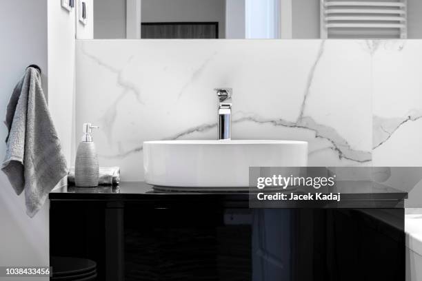 modern bathroom - deko bad stock-fotos und bilder