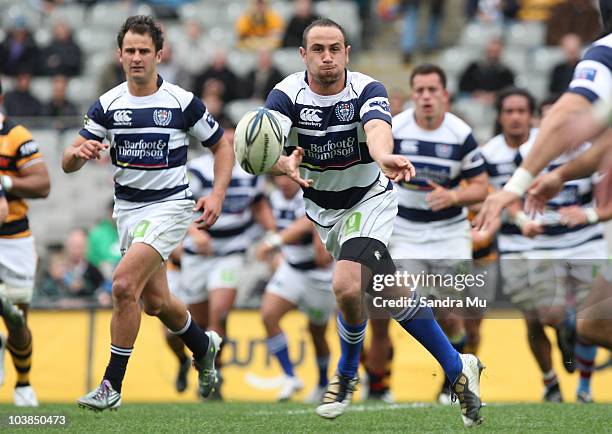 Jamie Helleur of Auckland passes during the round six ITM Cup match between Auckland and Taranaki at Eden Park on September 5, 2010 in Auckland, New...