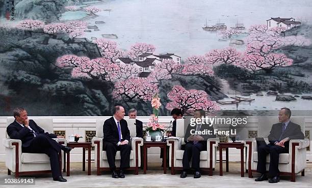 National Economic Council Chairman Larry Summers and Deputy National Security Adviser Thomas Donilon meet with Chinese Communist Party's Central...