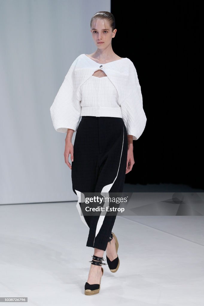 CHALAYAN - Runway - LFW September 2018