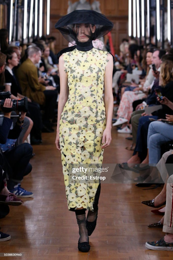 ERDEM - Runway - LFW September 2018