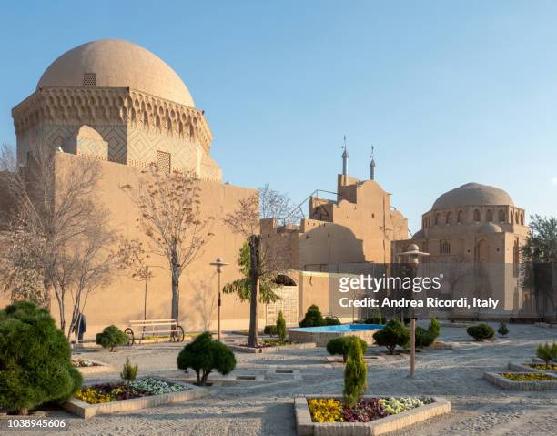alexander's prison and tomb of 12 imams, yazd, iran - iran prison stock pictures, royalty-free photos & images