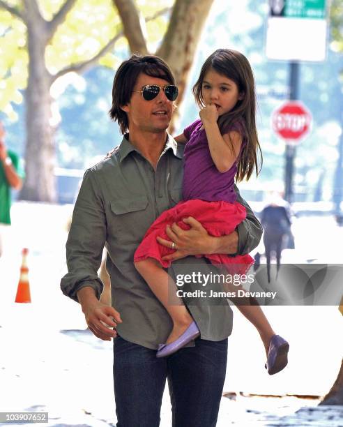 Tom Cruise and Suri Cruise visit a Central Park West playground on September 7, 2010 in New York City.