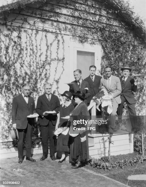 Hiram Abrams , President of United Artists, Dennis F. O'Brien, Mary Pickford , Charlotte Pickford , Charlie Chaplin , Arthur Kelly, Douglas Fairbanks...