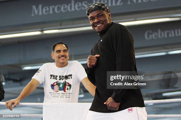 Alex Sanchez (Boxer) Photos and Premium High Res Pictures - Getty Images
