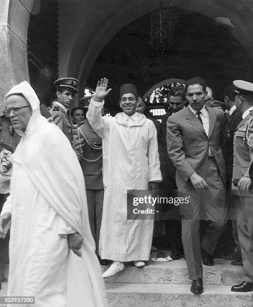 King Hassan II of Morocco (C) and Colone, News Photo
