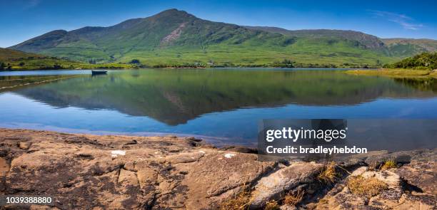 killary harbour fjord at leenane in connemara, ireland - county mayo imagens e fotografias de stock