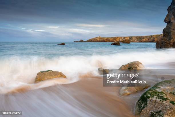 bretagne : quiberon et sa côte sauvage - キブロン ストックフォトと画像