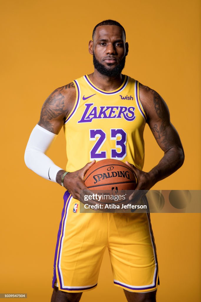 2018 Lakers Roster LeBron James of the Los Angeles Lakers poses for a portrait during ...