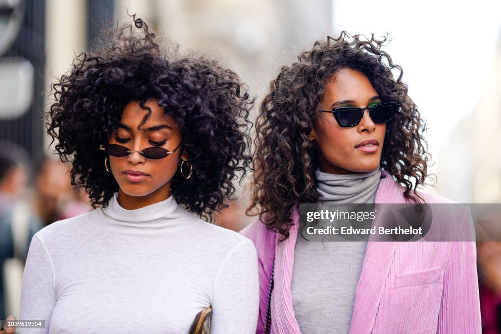 Street Style : Paris Fashion Week Womenswear Spring/Summer 2019 : Day One