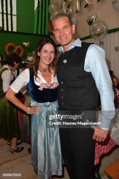 Natalie Schmid and actor Goetz Otto during the BMW Armbrustschiessen as part of the Oktoberfest 2018 at Armbrust-Schuetzenfesthalle at Theresienwiese...