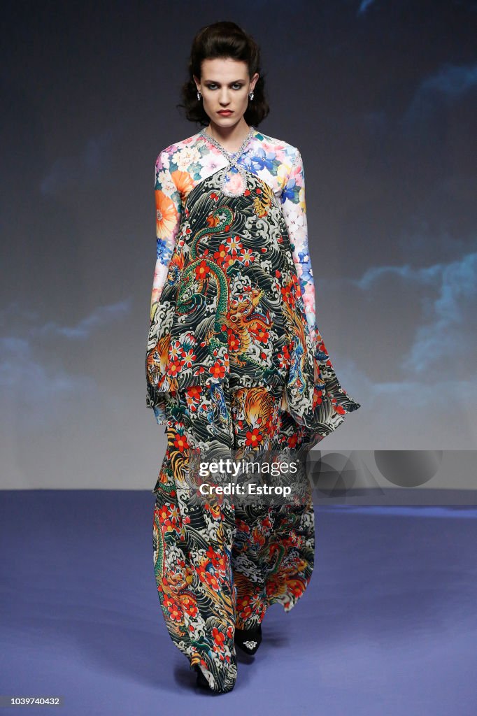 Richard Quinn - Runway - LFW September 2018