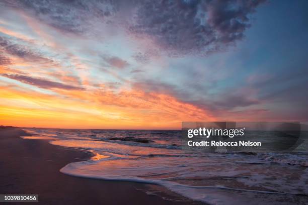 sunrise seascape at the gulf of mexico - sunrise beach stock-fotos und bilder