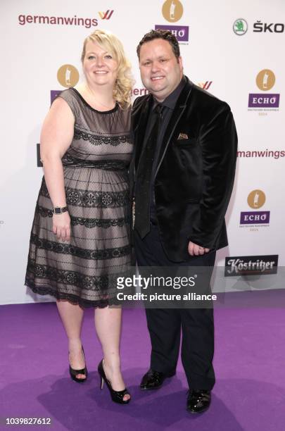 British tenor Paul Potts and his wife Julie-Ann arrive to the Echo Music Awards in Berlin, Germany, 27 March 2014. It is the 23rd Echo Music Awards...