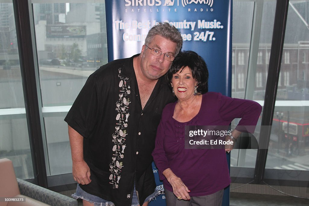 Wanda Jackson And Charlie Louvin Visit The SIRIUS XM Nashville Studio