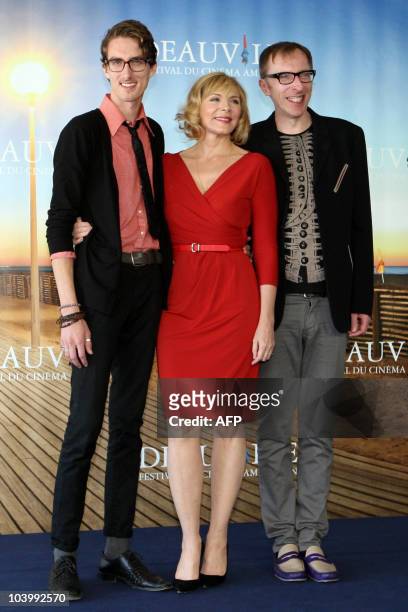 Director Keith Bearden , actress Kim Cattrall and actor Dustin Ingram pose during the photocall of the movie "Meet Monica Velour" presented out of...
