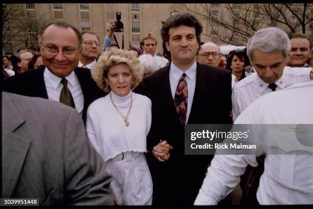 Joey and Mary Jo Buttafuoco in front of the court.