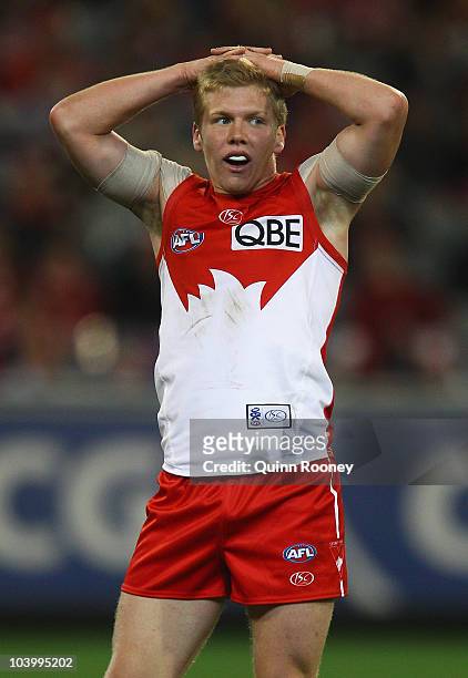 Daniel Hannebery of the Swans looks dejected after missing a shot on goal during the AFL First Semi Final match between the Western Bulldogs and the...