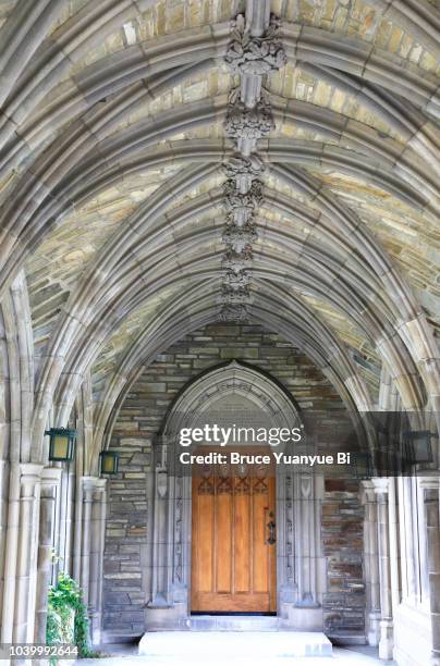 stone archway - ivy league university stock pictures, royalty-free photos & images