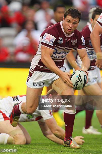 Anthony Watmough of the Eagles runs the ball during the NRL Fourth Qualifying Final match between the St George Illawarra Dragons and the Manly...