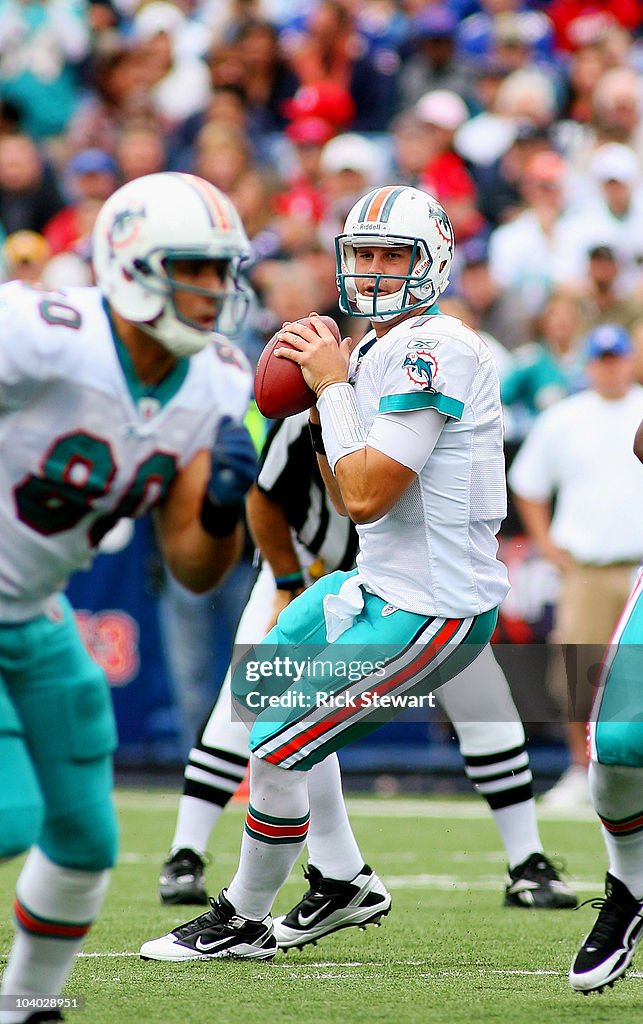 Miami Dolphins v Buffalo Bills