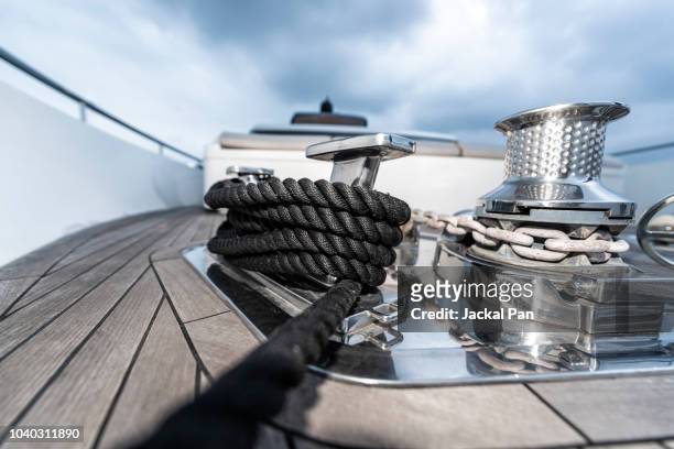 sailing rope coil and yacht cleat - moored stock pictures, royalty-free photos & images