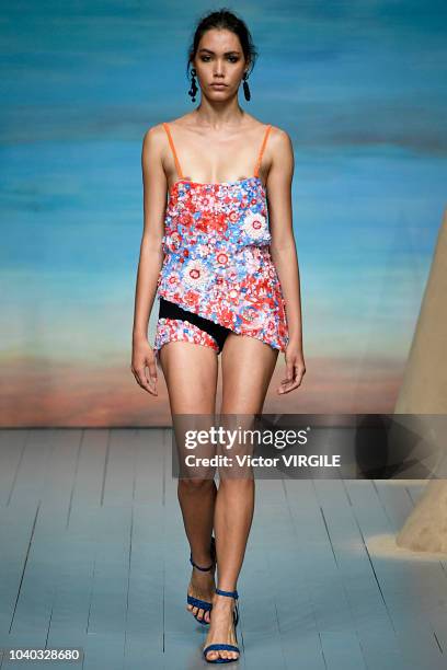 Model walks the runway at the Roberta Einer Ready to Wear Spring/Summer 2019 fashion show during London Fashion Week September 2018 on September 18,...