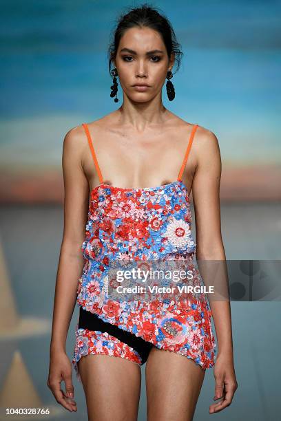 Model walks the runway at the Roberta Einer Ready to Wear Spring/Summer 2019 fashion show during London Fashion Week September 2018 on September 18,...