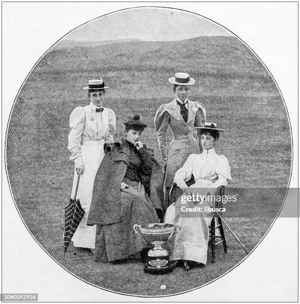 stockillustraties, clipart, cartoons en iconen met antieke foto: vrouwen golfer - 1900s woman