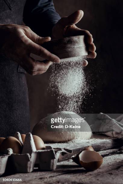 baker - dark bread bildbanksfoton och bilder