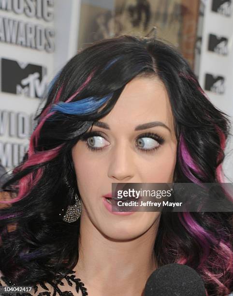 Singer Katy Perry attends the 2010 MTV Video Music Awards at Nokia Theatre L.A. Live on September 12, 2010 in Los Angeles, California.