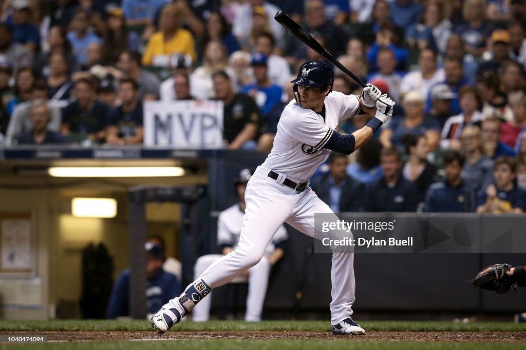 Cincinnati Reds v Milwaukee Brewers