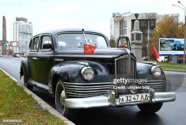 Russland, St. Petersburg, der sowjetische Repräsentationswagen ZIS-110, Produktionszeitraum 1945 – 1958, Hersteller: Automobilfabrik I. W. Stalin in...