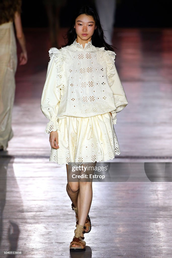 Alberta Ferretti - Runway - Milan Fashion Week Spring/Summer 2019