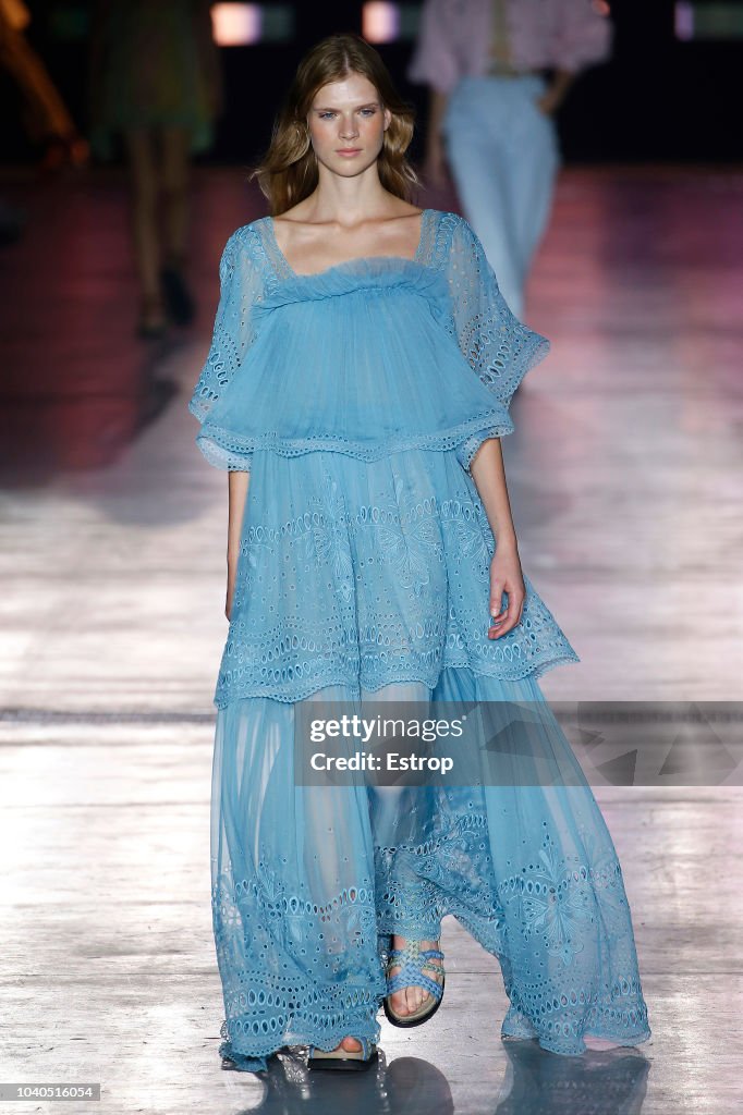 Alberta Ferretti - Runway - Milan Fashion Week Spring/Summer 2019