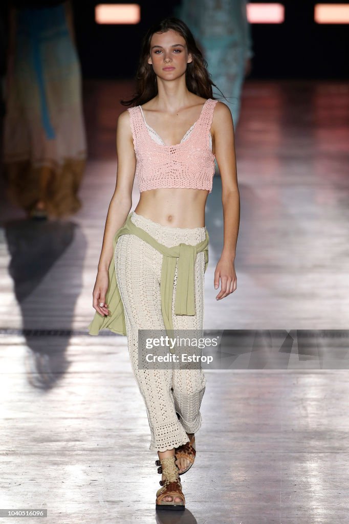 Alberta Ferretti - Runway - Milan Fashion Week Spring/Summer 2019