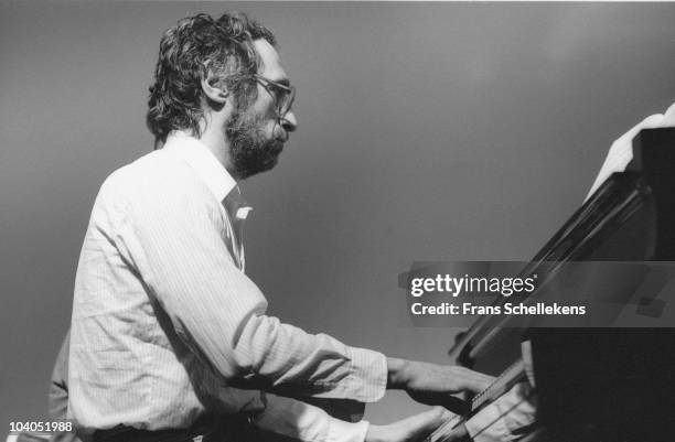 Fred Rzewski 33 Frederic Rzewski Stock Photos, High-Res Pictures, and Images - Getty ...