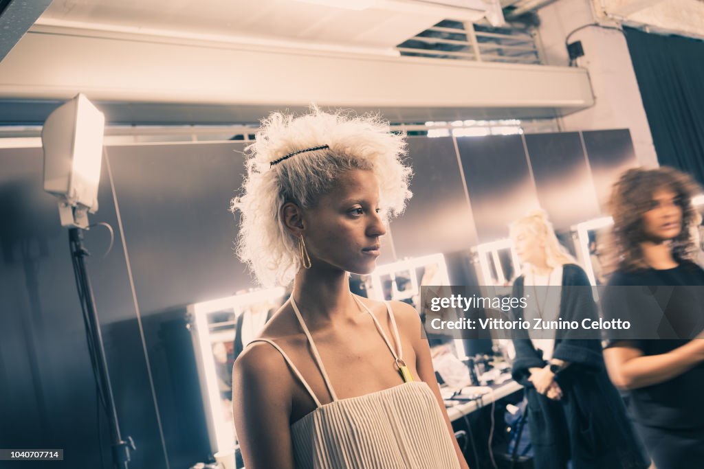 Aalto : Backstage - Paris Fashion Week Womenswear Spring/Summer 2019