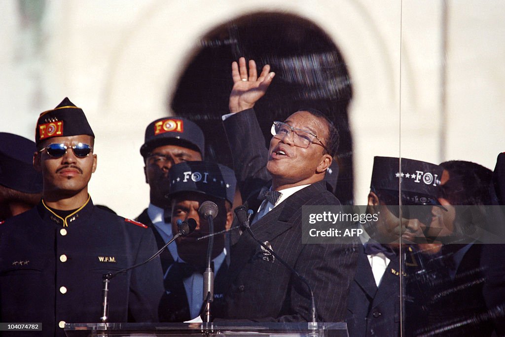 Nation of Islam leader Louis Farrakhan r