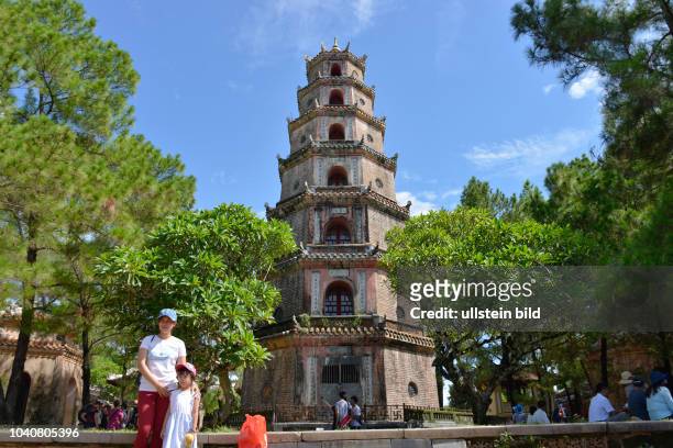 Turm der Freude und Anmut ´Thap Phuoc Duyen´, Thien-Mu-Pagode, Hue, Vietnam