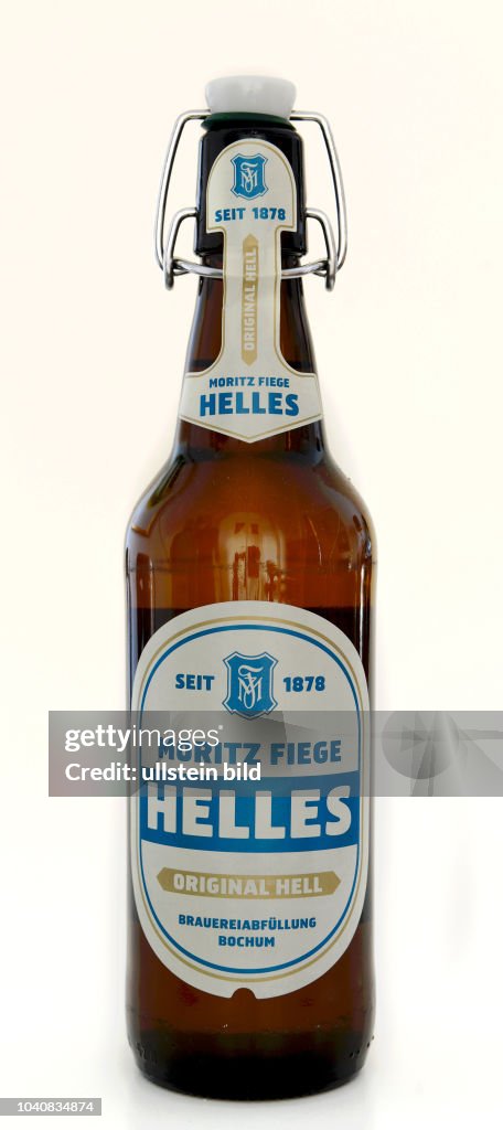 Flasche Moritz Fiege helles Bier