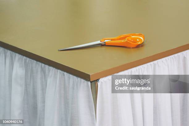 Table Like Scissors Table Corner Top View Photos and Premium High Res Pictures - Getty Images