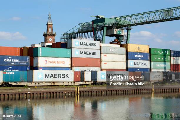 Dortmund, Ruhr area, Westphalia, North Rhine-Westphalia, NRW, Dortmund Port at the Dortmund-Ems Canal, inland harbour, container terminal, behind...